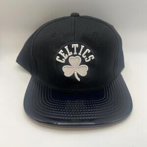 Mitchell & Ness Original Fit O.G. SnapBack Celtics Hat